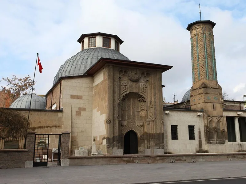 İNCE MİNARE MÜZESİ