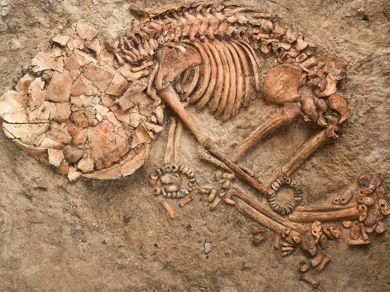 ÇATALHÖYÜK NEOLİTİK ANTİK KENTİ