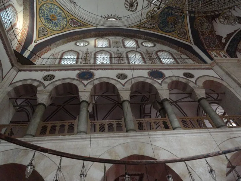 ŞERAFEDDİN CAMİİ