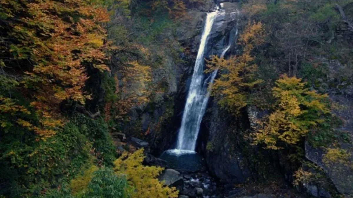 Küreklidere Şelalesi