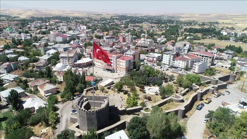 Malazgirt Kalesi