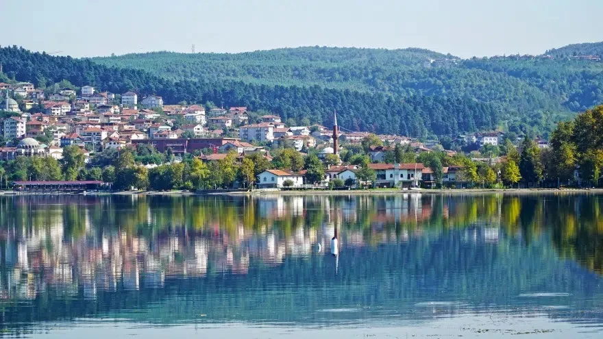 Sapanca Gölü