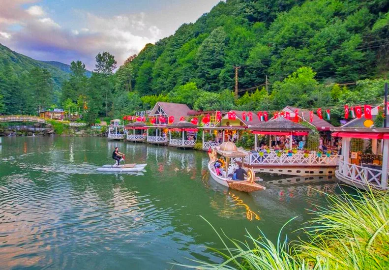 Sapanca Gölü