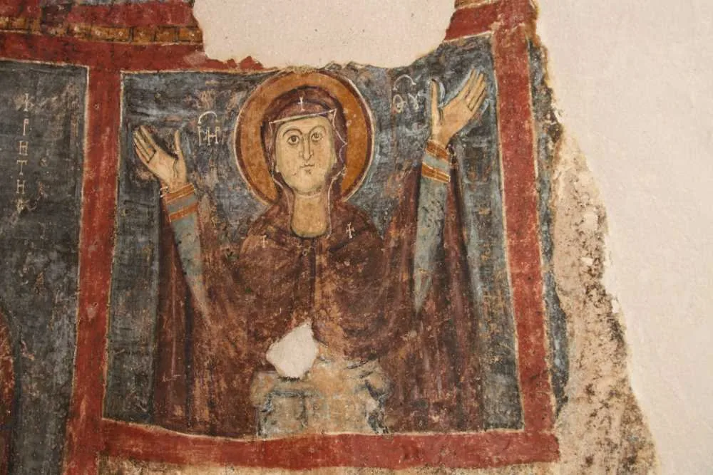 TATLARİN YERALTI ŞEHRİ