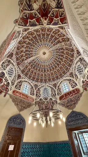 YEŞİL TÜRBE