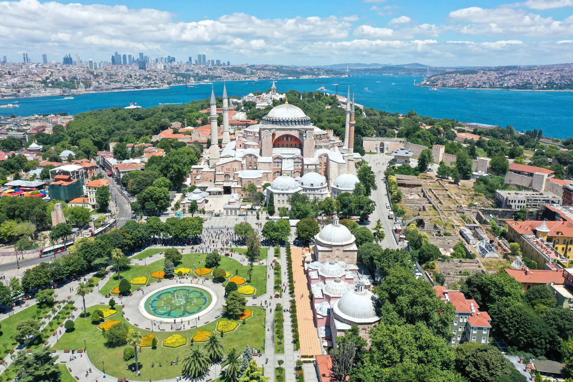 AYASOFYA CAMİİ